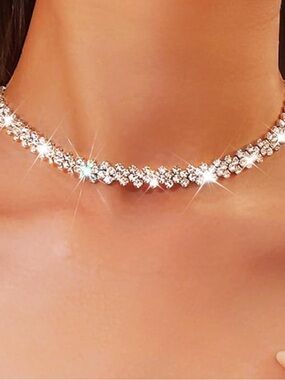 Crystal 3 row chain sparkly Rhinestone choker necklace y2k 90’s sexy Ariana